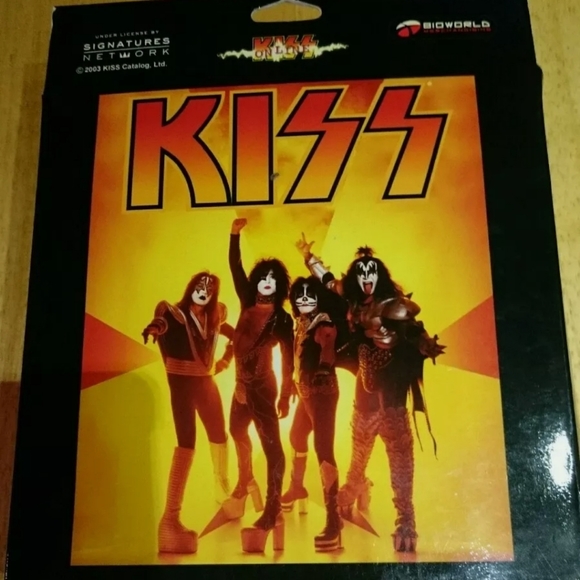 Kiss Army CD Case Holder - Picture 4 of 5